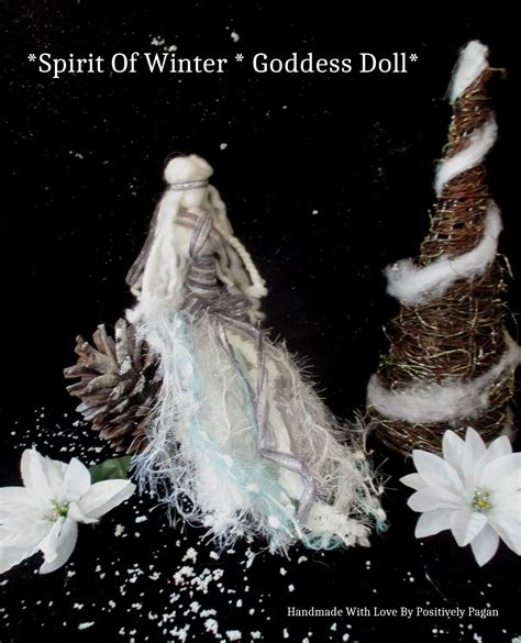 Pagan winrer holiday traditions